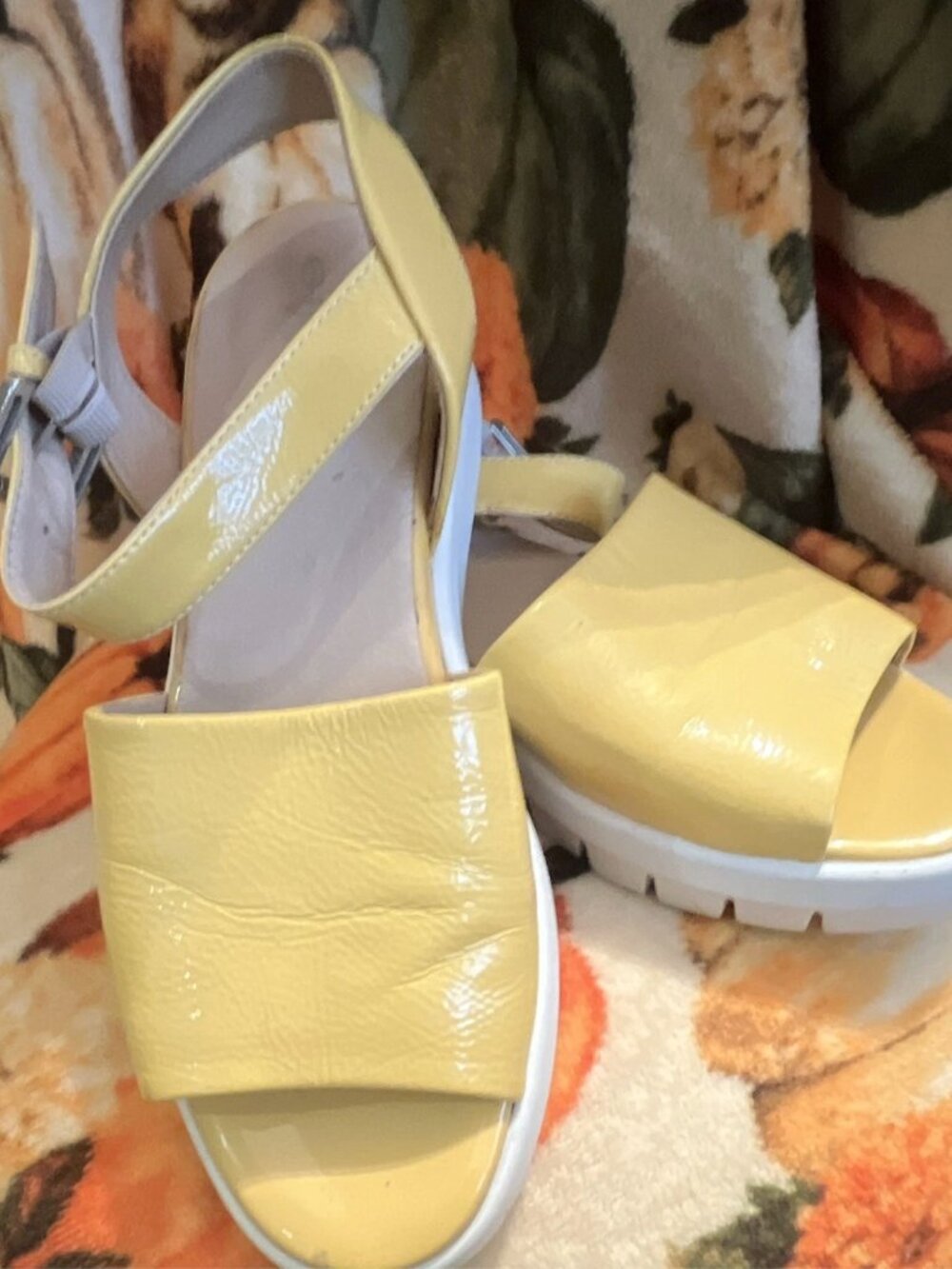 Geox Respira Yellow Platform Sandals Women's Shoes Size 37 (US Size 6.5 - 7)